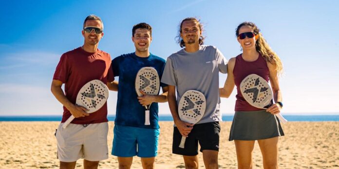 agustin-tapia-se-pasa-del-padel-al-tenis-playa-por-un-dia