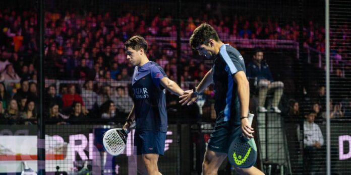 tapia-y-coello-se-cobran-la-venganza-ante-‘chingalan’-en-el-santiago-premier-padel-p1