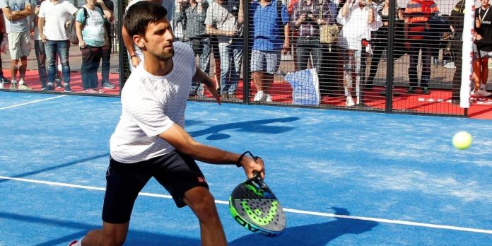 djokovic-cambia-el-tenis-por-el-padel-en-doha